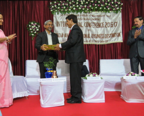 Felicitation of Dr. Anant Sardeshmukh by Director - Dr. Jagdish Pol